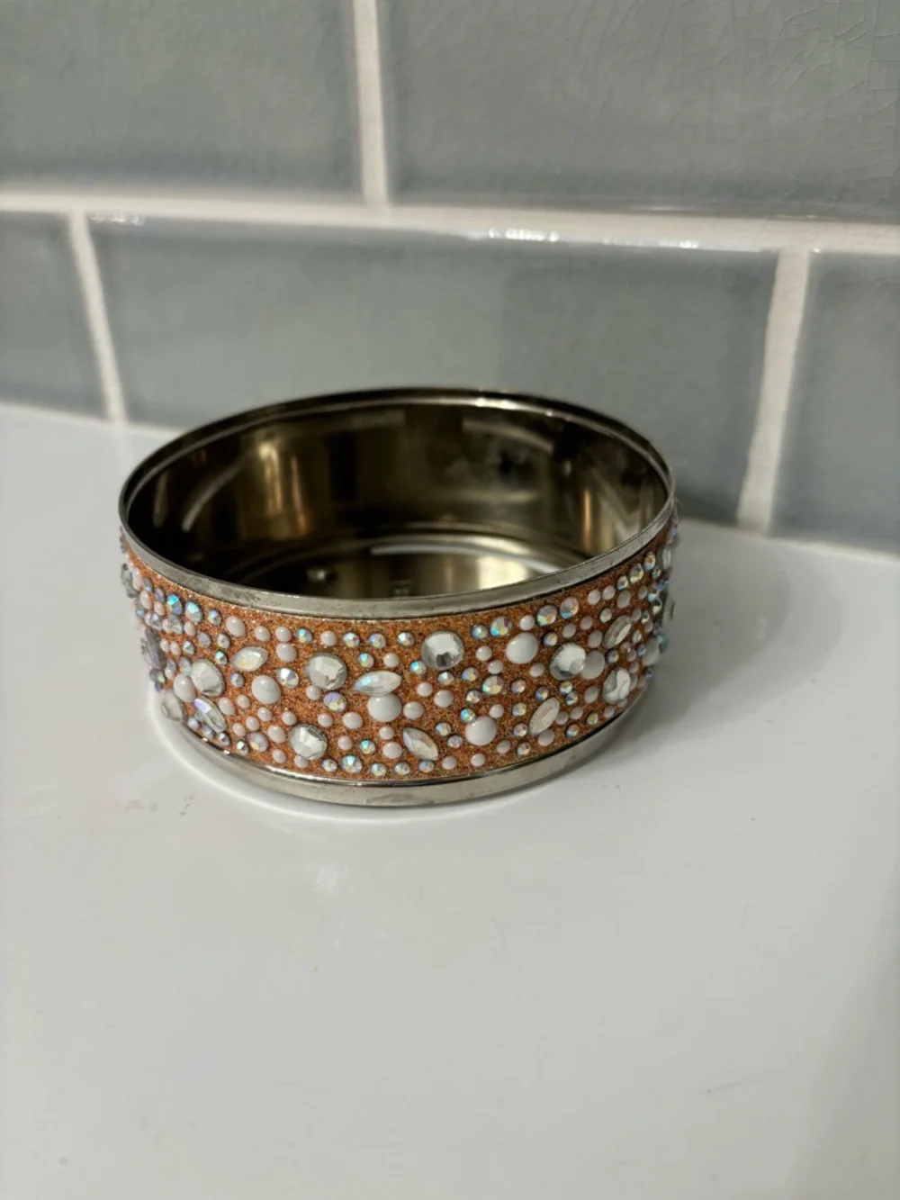 Bath and Body Works Pearls & Gems candle holder - Picture 3 of 4